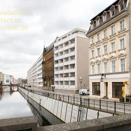 3 Flat Museuminsel Berlin-mitte 7 Personen Apartment